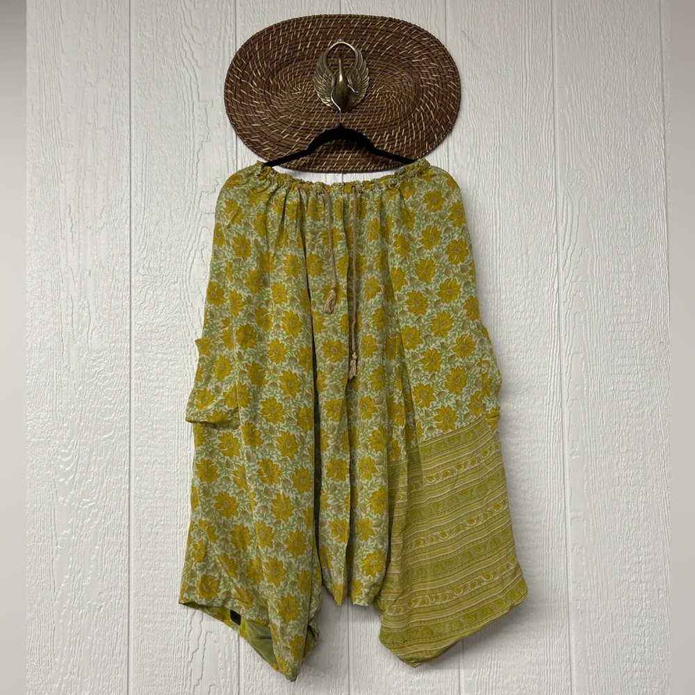 Kantha Bae Duality Karma Culottes